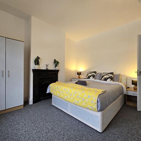 Warburton House, Newark - Walking Distance From North Gate Train Station & Market Place Villa Eksteriør billede